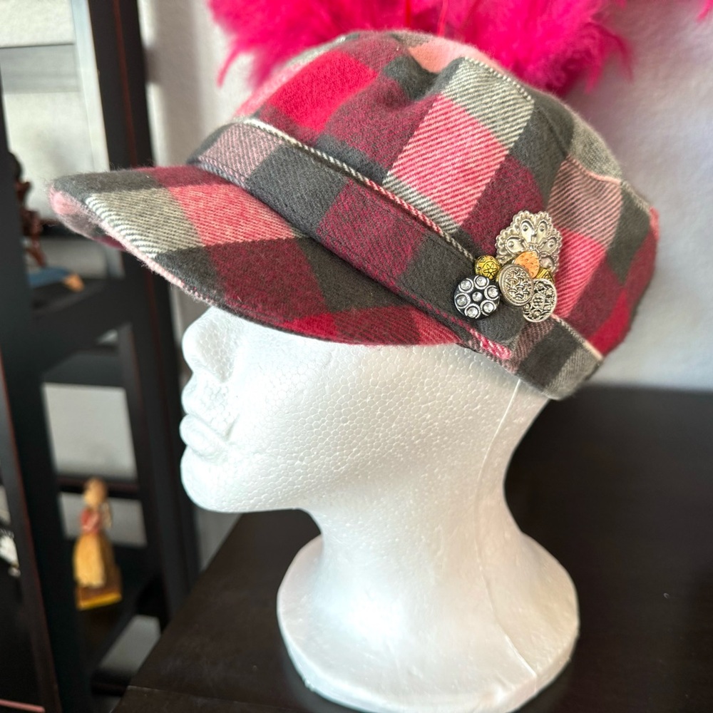 D&Y Plaid Embellished Cap